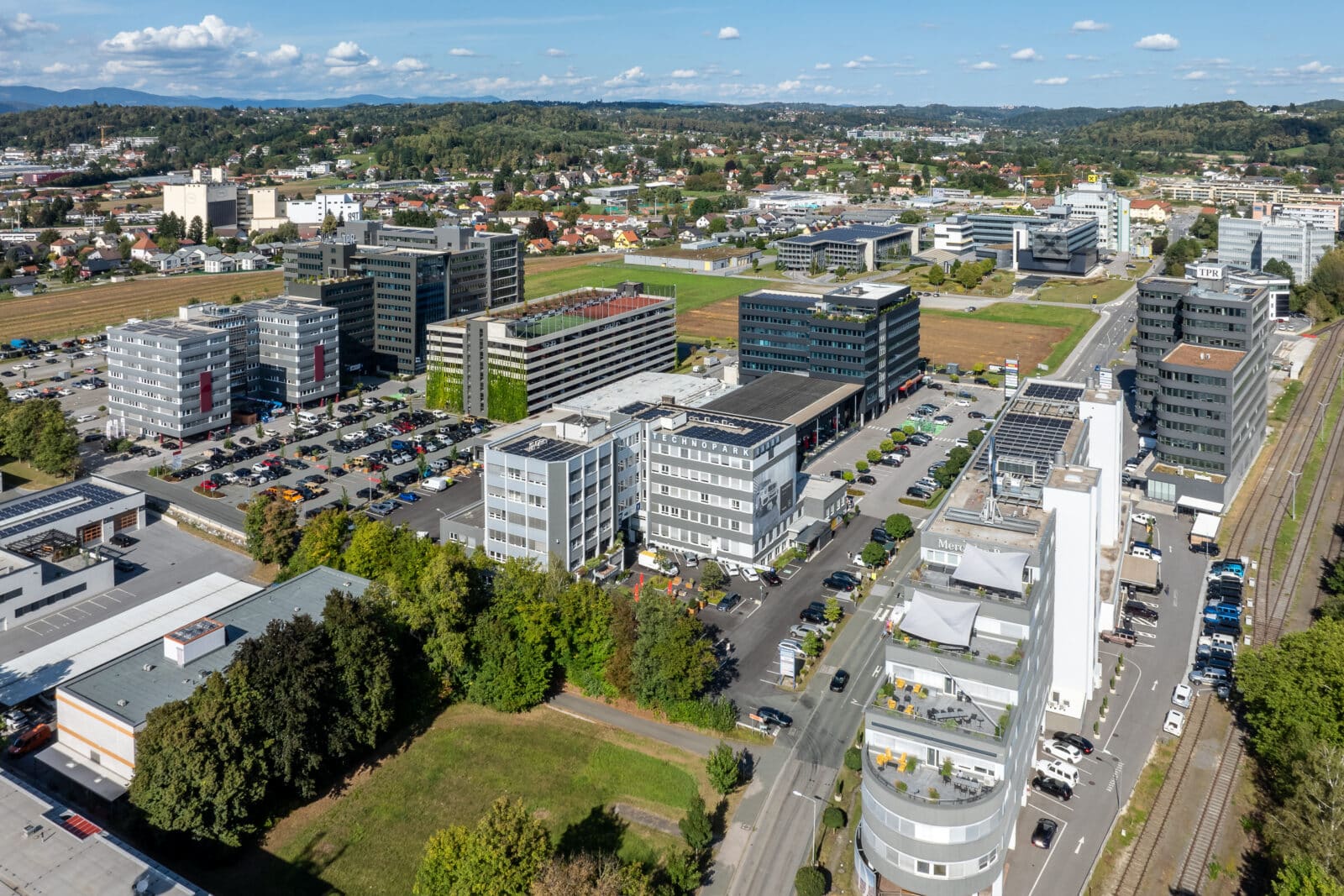 Büro und darüber hinaus – Bild 1