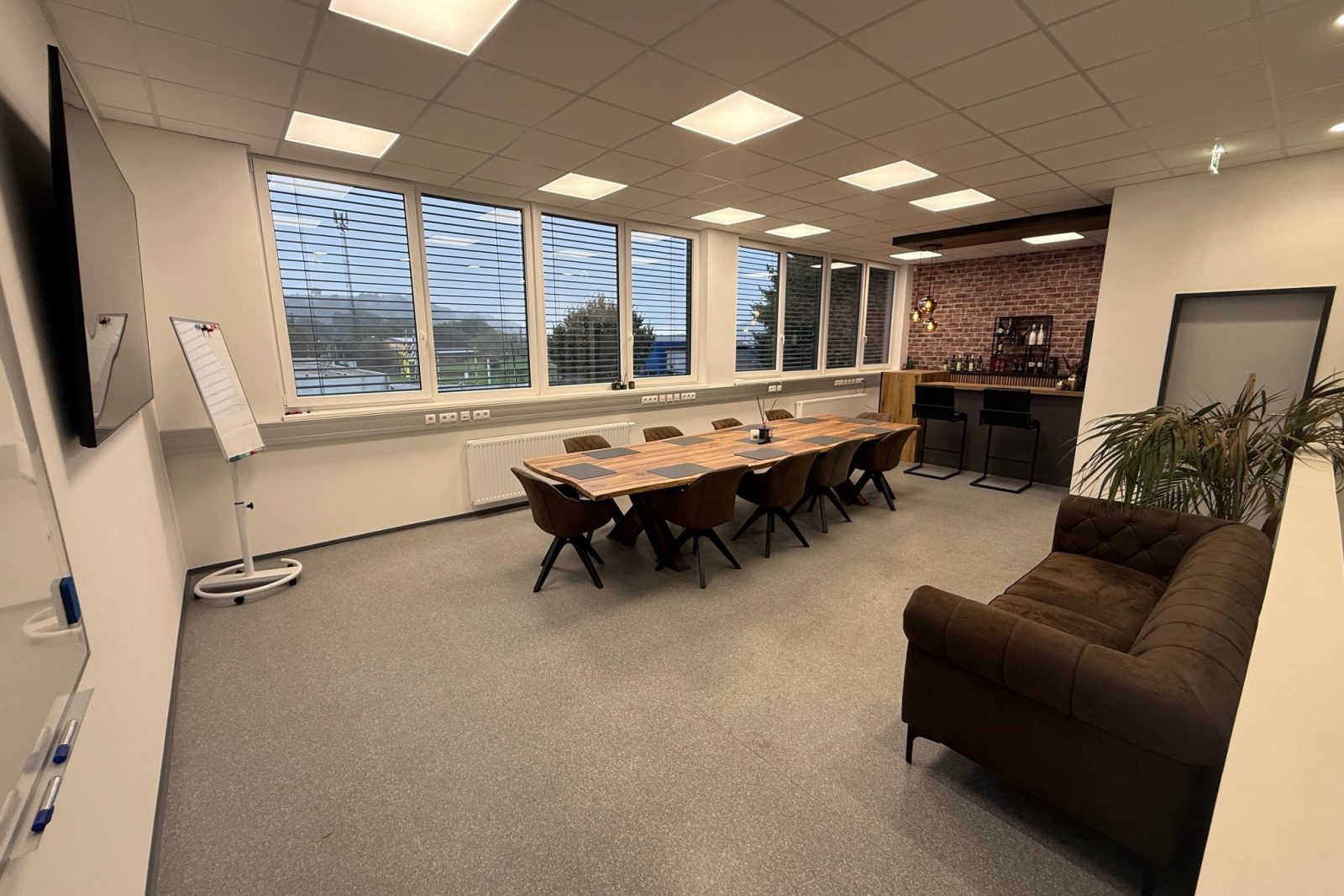 Modernes Büro mit Wohlfühlcharakter – 150m² in Wildon – Bild 2