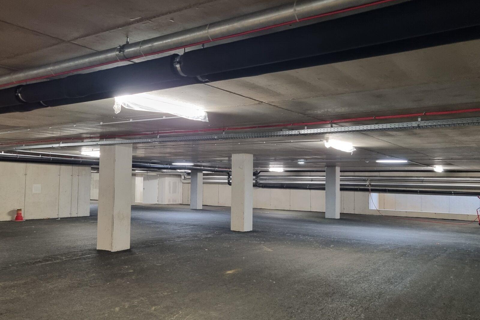 Exklusiver Tiefgaragenstellplatz zur Anmietung – Bild 1