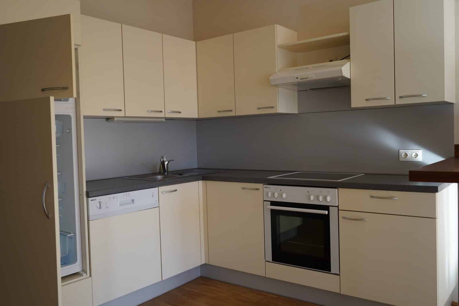 2-Zimmer-Wohnung Nähe LKH – Bild 2